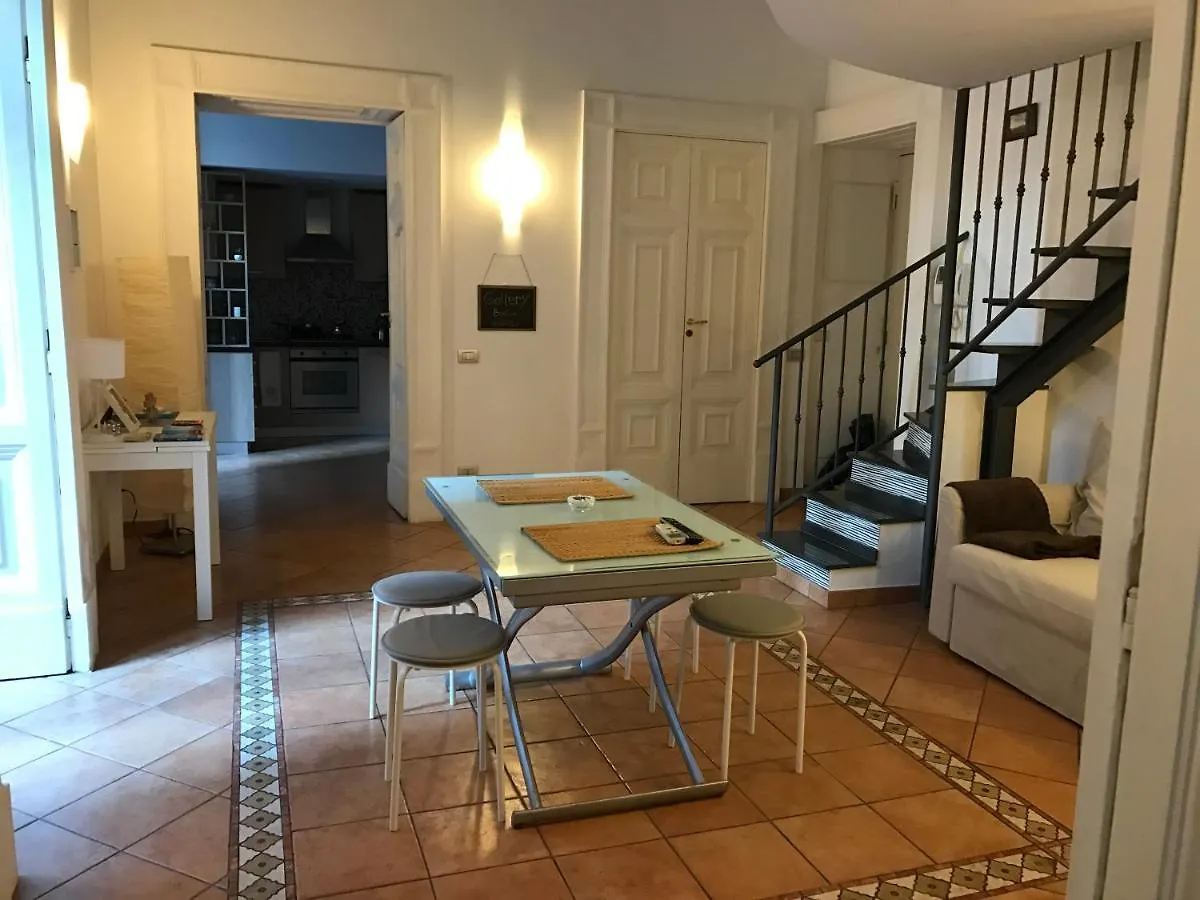 Gallery Bellini Apartment Naples